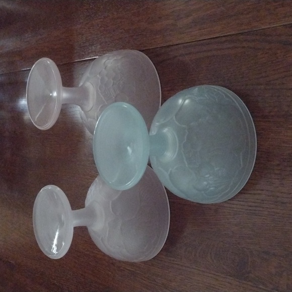 Vintage Luminarc Satin Frosted Dessert Glasses - Picture 4 of 8